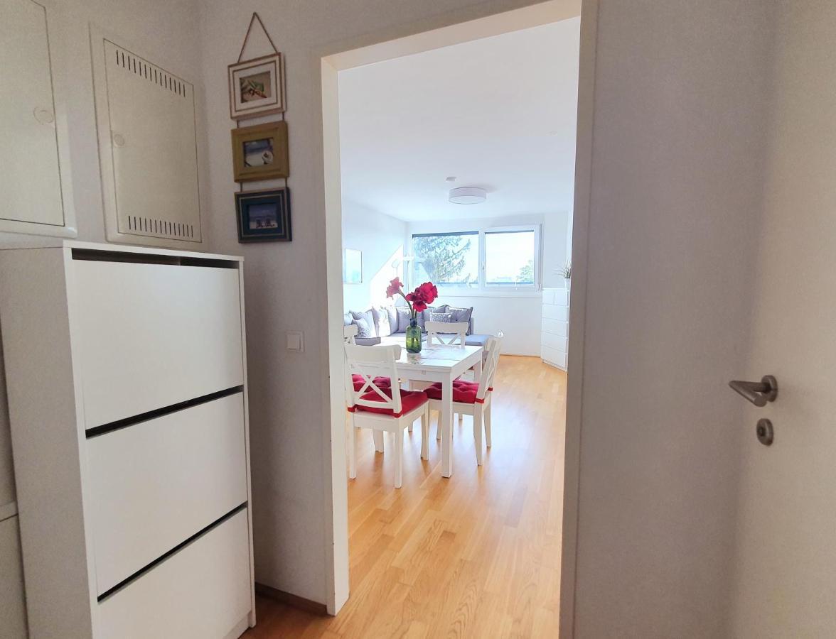 Near Lake Stylish & Fully Furnished Apartment Wenen Buitenkant foto